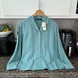 Vintage 1990’s Silk Deadstock Button Down Robin’s Egg Teal Blue Size Small